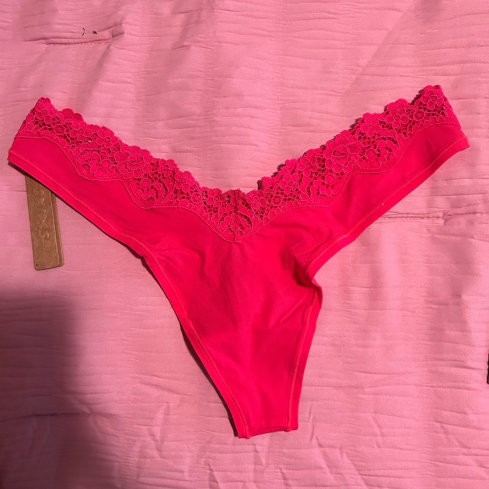 Nwt skims valentines collection thing color: neon rose